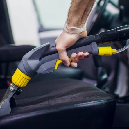 Химчистка салона авто. 4 000–14 000 ₽